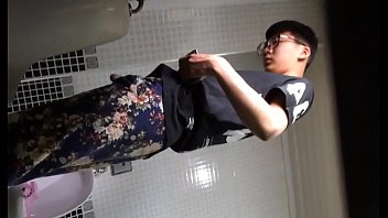 CN-Men Toilet SpyCam Part2