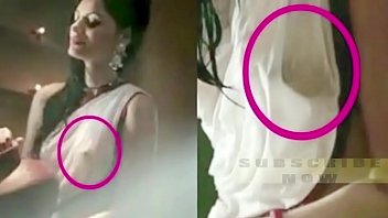 Bigg Boss 8 Contestant Sonali Raut HOT SCENE, Braless in WET SAREE in The Xpose movie