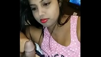 Farhana R desi babe sucking cock